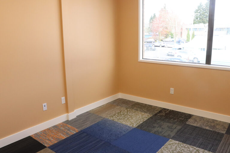 Commercial Building-1003 Web